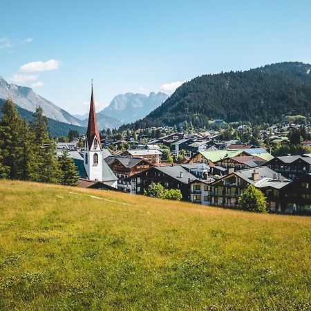 Haus Bergkristall - Apartment Schneider Seefeld in Tirol Esterno foto